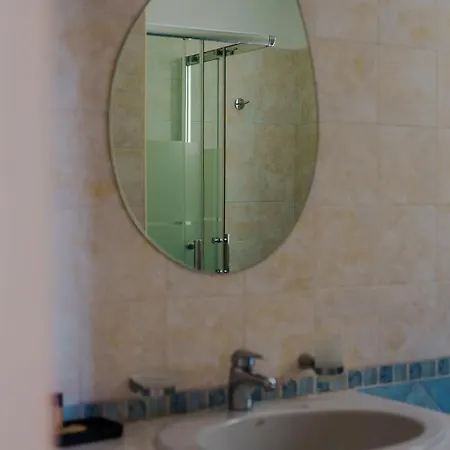 Oliveto Oliveto Lario